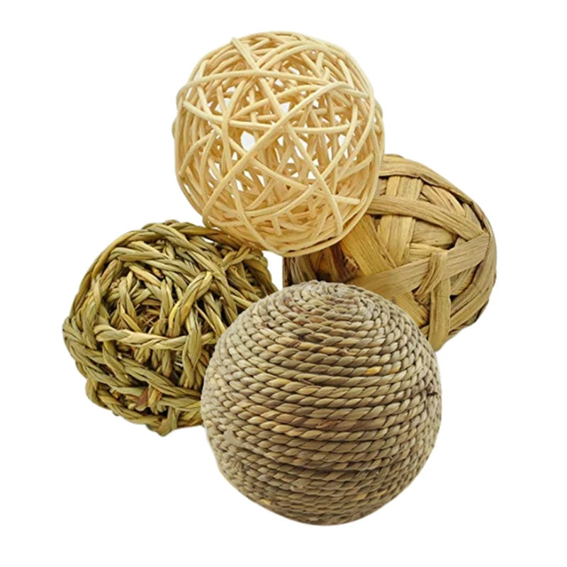 4PCS Pet Chew Toy Natural Grass Ball For Rabbit Hamster Guinea Pig